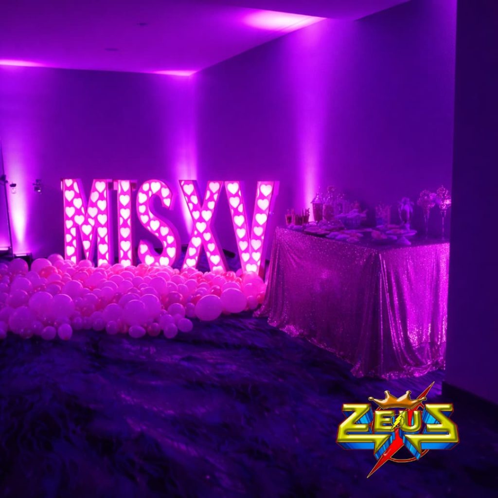 MIS XV letras decorativas